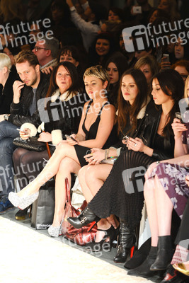 Jaime Winstone, Atlanta de Cadenet Taylor, Daisy Lowe