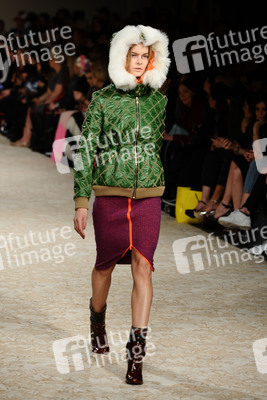 House of Holland Model