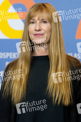 Holly Hunter