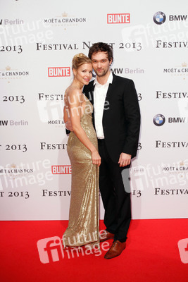 Nina-Friederike Gnädig mit Gast