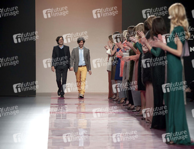 Ailanto Designer mit Models