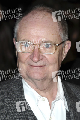Jim Broadbent