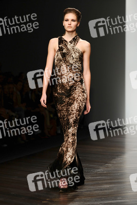 Maria Gratchvogel Model