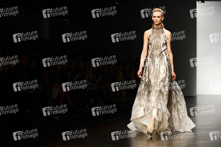 Maria Gratchvogel Model