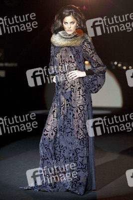 Roberto Verino Model