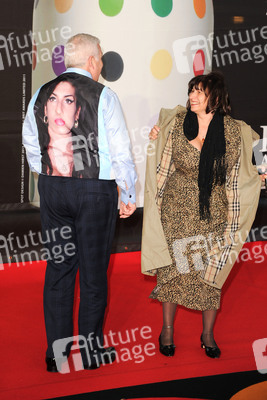 Mitch Winehouse, Janis Winehuouse