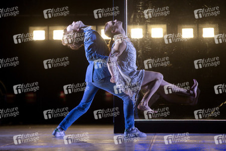 Swan Lake Reloaded Ensemble