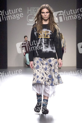 Herida de Gato Model