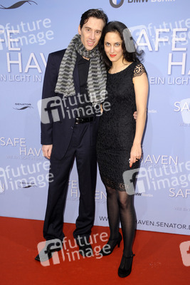 Robert Glatzeder, Damineh Hojat