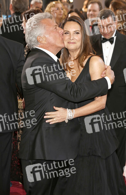 Dustin Hoffman mit Ehefrau Lisa Gottsegen