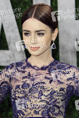 Lily Collins