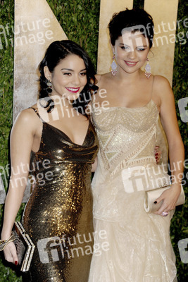 Vanessa Hudgens, Selena Gomez