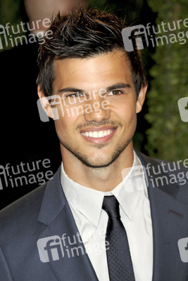 Taylor Lautner