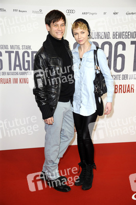 Vinzenz Kiefer, Masha Tokareva