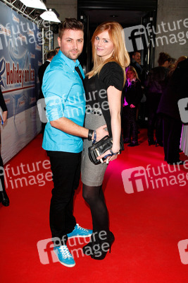 Felix von Jascheroff mit Freundin Lisa Steine