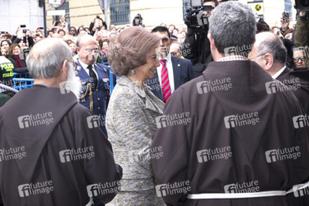 Sophia von Spanien besucht die Kirche Jesus de Medinaceli, Madrid