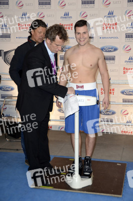 Wiegen zum Sat.1 Promiboxen, Düsseldorf