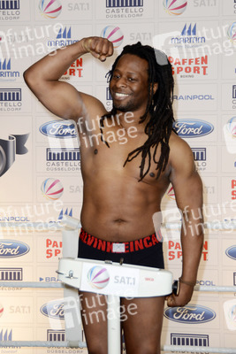 Wiegen zum Sat.1 Promiboxen, Düsseldorf