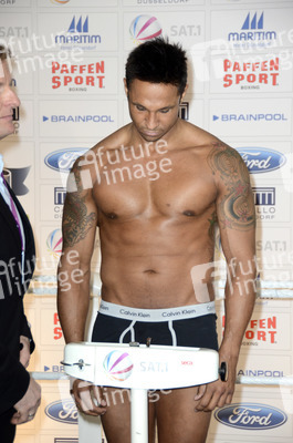 Wiegen zum Sat.1 Promiboxen, Düsseldorf