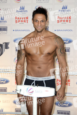 Wiegen zum Sat.1 Promiboxen, Düsseldorf