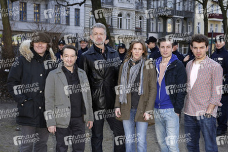 Stephan Wagner, Boris Aljinovic, Dominic Raacke, Katrin Hansmeier, Jannik Schümann, Edin Hasanovic