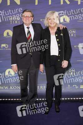 Per Poulsen-Hansen mit Begleiutng