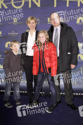 Gunnar Snorri Gunnarsson mit Familie