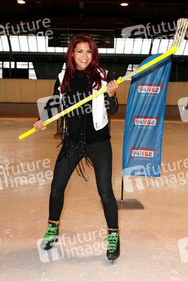 'Wir gegen Dir - On ice!' Eishockeyspiel, Berlin