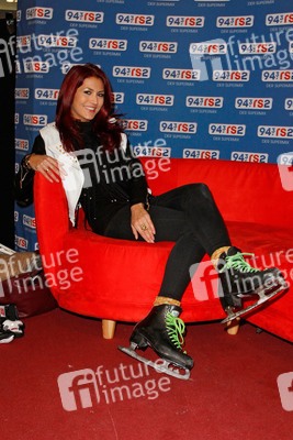 'Wir gegen Dir - On ice!' Eishockeyspiel, Berlin