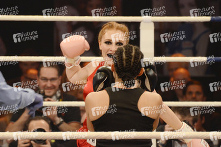 'Das große Sat.1 Promiboxen 2013' TV-Show, Düsseldorf