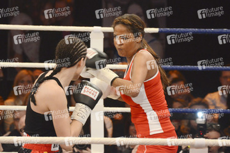 'Das große Sat.1 Promiboxen 2013' TV-Show, Düsseldorf