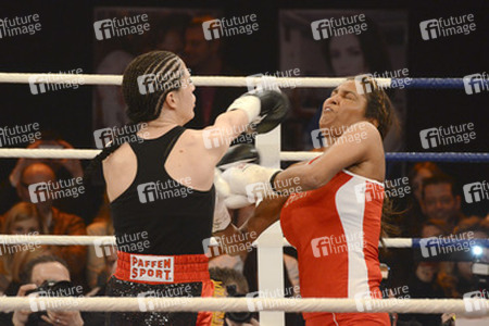 'Das große Sat.1 Promiboxen 2013' TV-Show, Düsseldorf