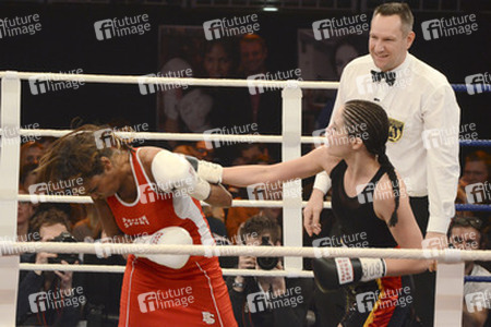 'Das große Sat.1 Promiboxen 2013' TV-Show, Düsseldorf