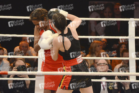 'Das große Sat.1 Promiboxen 2013' TV-Show, Düsseldorf