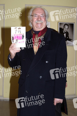 'Eine ganz normale Familie' Theaterpremiere, Berlin