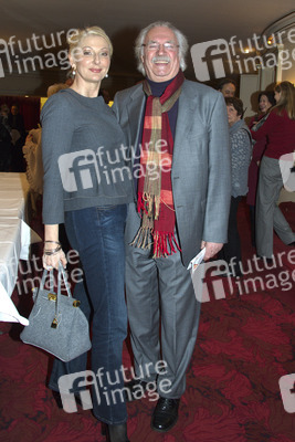 'Eine ganz normale Familie' Theaterpremiere, Berlin