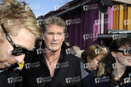 David Hasselhoff protestiert gegen Abbau der Berliner Mauer