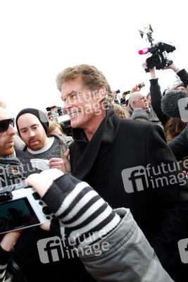 David Hasselhoff protestiert gegen Abbau der Berliner Mauer