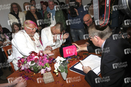 Hochzeit von Sven Florijan (Assistent von Olivia Jones), Hamburg