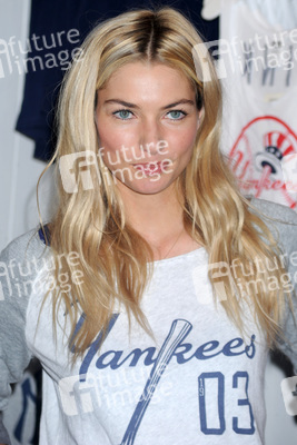 Victoria's Secret Opening Day, New York