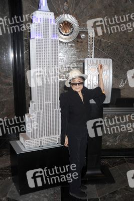 Yoko Ono Celebrates 'World Autism Awareness Day' At The Empire State Building