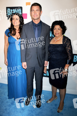 Jenni Pulos, Jeff Lewis, Zoila Chavez