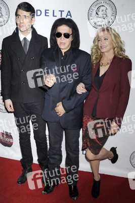 Nick Simmons, Gene Simmons, Shannon Tweed