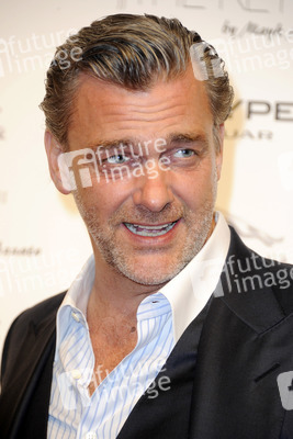 Weltpremiere des Arthouse-Kurzfilms 'The Key' anlässlich des Jaguar F-TYPE-Launch, Berlin