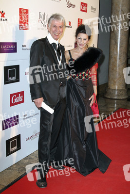 'Lights and Stars' Charity Dinner Show, Hamburg