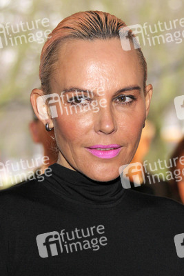 'Lights and Stars' Charity Dinner Show, Hamburg