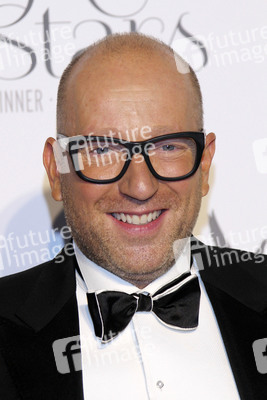 'Lights and Stars' Charity Dinner Show, Hamburg