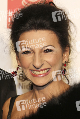 'Lights and Stars' Charity Dinner Show, Hamburg