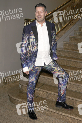 'Lights and Stars' Charity Dinner Show, Hamburg