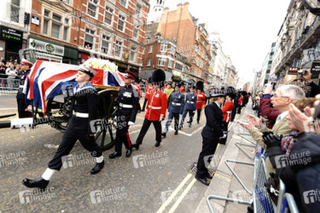 Margaret Thatcher Trauerzug, London